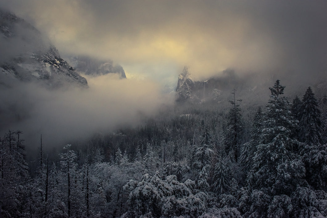 When Clouds Rest